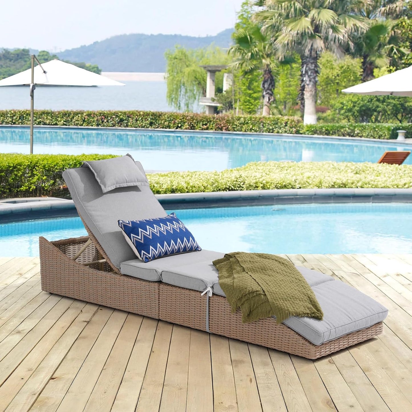 My Depot Outdoor Lounge Chair PE Wicker Rattan Backrest Pool Lounge Chair with Adjustable Backrest Removable Cushion